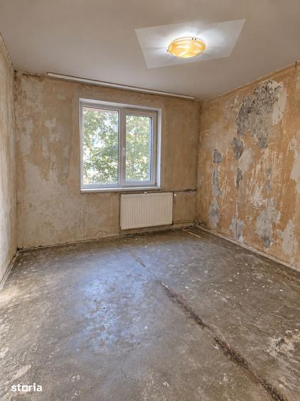 Apartament cu 2 camere decomandat în Crângași