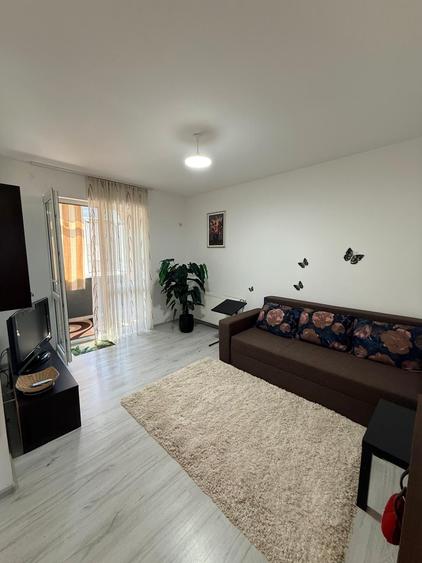 Inchiriez Apartament 2 camere - 42mp - Decomandat - 2