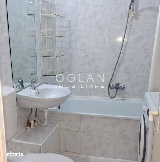 Apartament cu 4 camere decomandat în Ultracentral