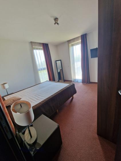 Apartament cu 4 camere decomandat, mobilat în Otopeni