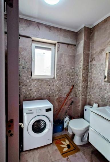 Apartament cu 2 camere decomandat în Mamaia-Sat