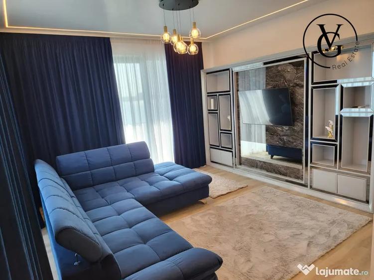 Apartament cu 4 camere decomandat în Central