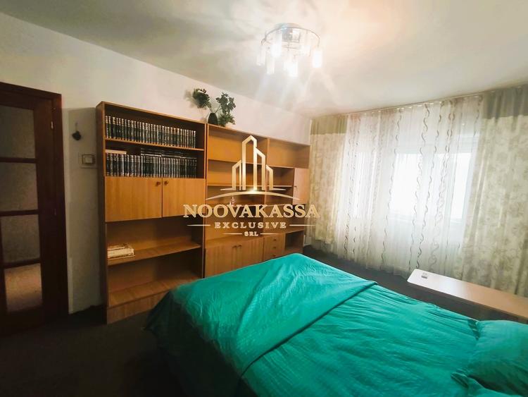 Apartament cu 3 camere decomandat în Tomis I