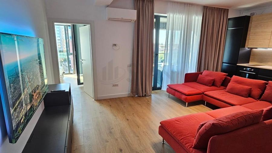 Apartament cu 3 camere decomandat, mobilat în Pipera