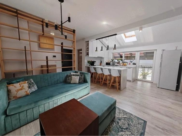 Apartament cu 3 camere decomandat în Micălaca