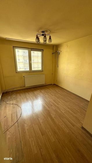 Pta Delfinului, Apartament cu 2 camere decomandat - etaj 6/10 - 3