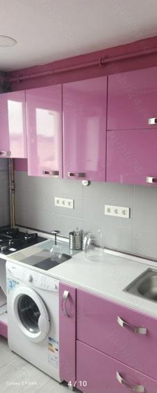 Apartament cu 2 camere decomandat în Govândari