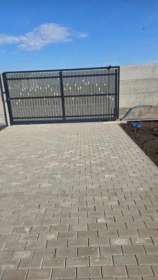 Casă cu Teren 400 Mp în Cumpăna