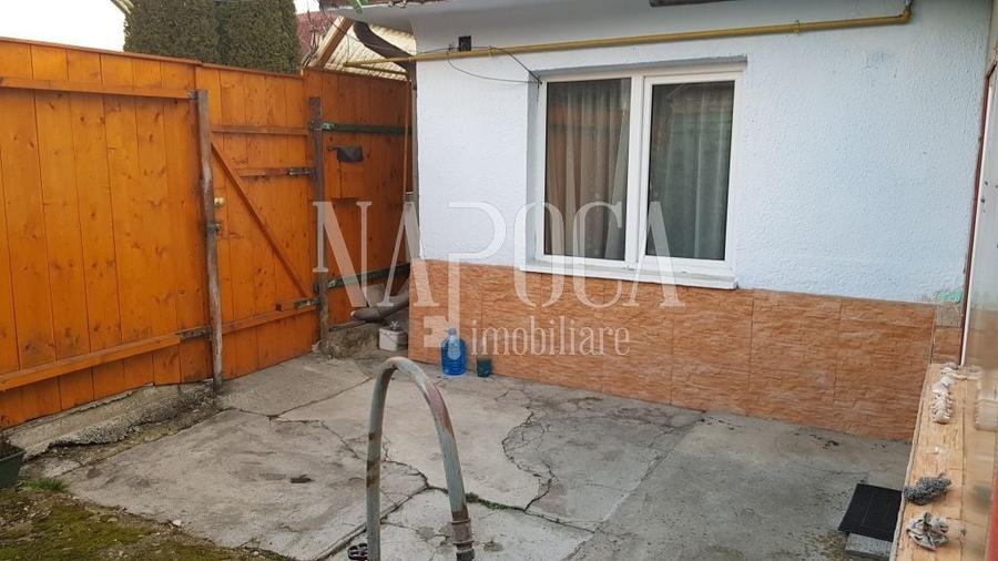 Casă individuală cu 2 camere cu Canalizare în Plopilor