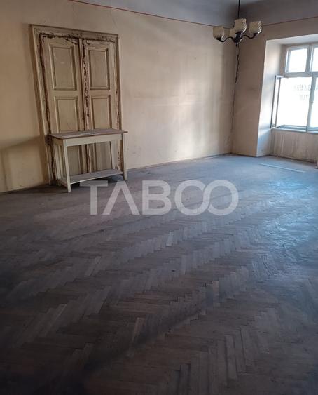 Apartament cu 2 camere de inchiriat in Centru finisat gata de mobilat - 2