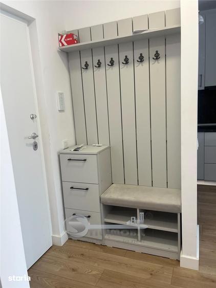 Apartament cu 2 camere în Baza 3