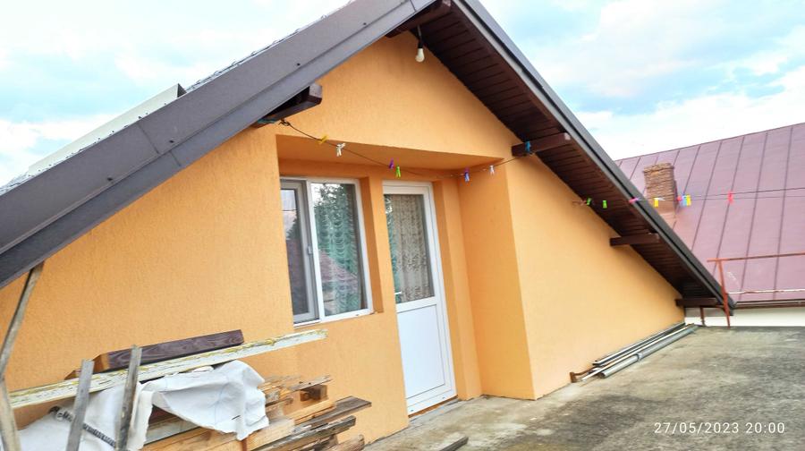 Casă cu 3 camere în Central