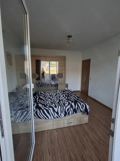 Apartament cu 2 camere decomandat în Florești