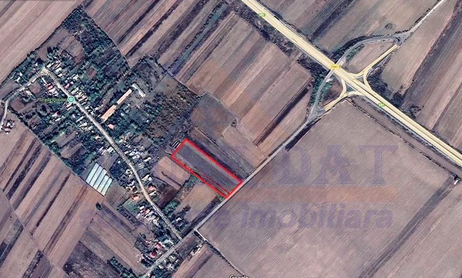 Teren agricol intravilan de 12400 mp, în Olteni (Uliești)