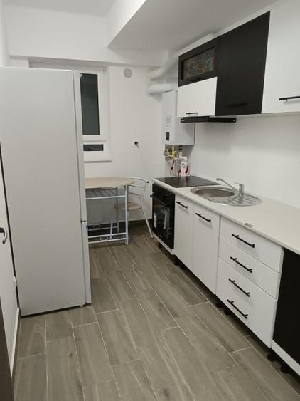 Apartament cu 2 camere decomandat în Militari