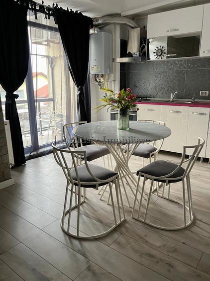 Apartament cu 2 camere decomandat în Tomis Plus — fotografia 3