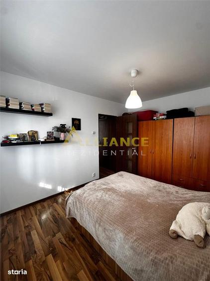 Apartament cu 3 camere în Dristor