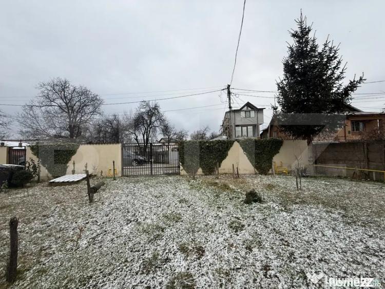 Casă cu 3 camere cu Teren 454 Mp în Central