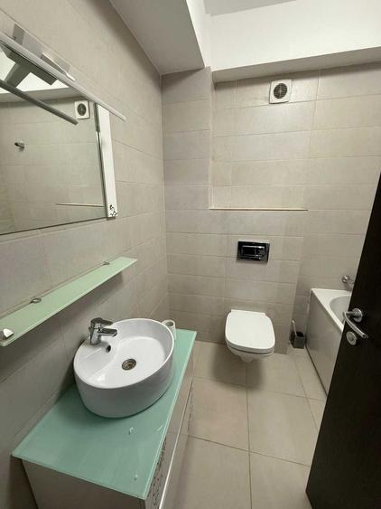 Apartament cu 2 camere decomandat în Lacul Morii
