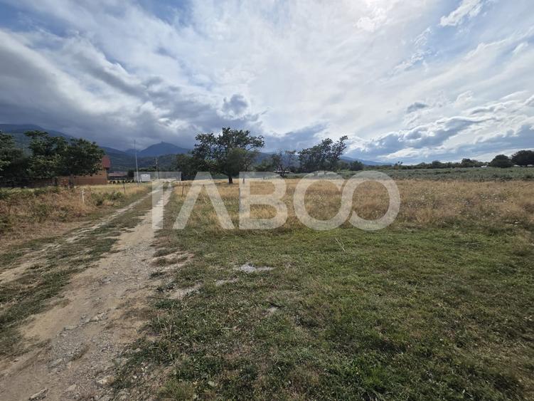 Teren Construcții extravilan de 2580 mp, în Stațiunea Climaterică Sâmbăta