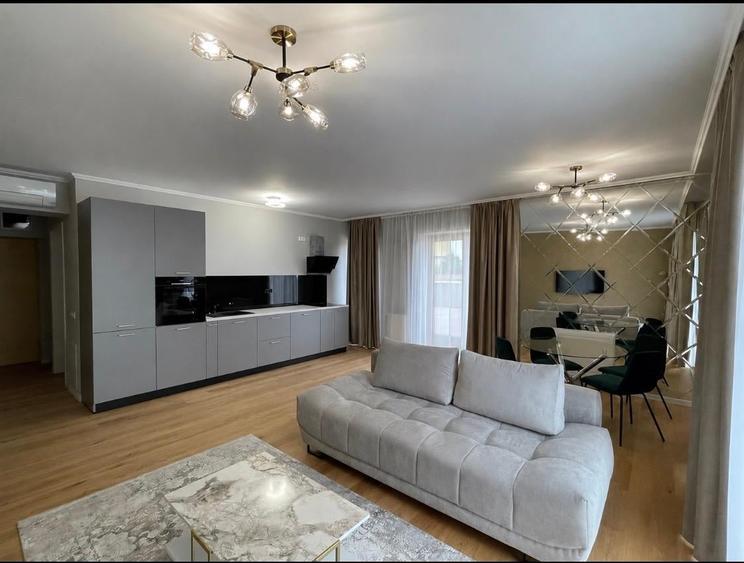 Apartament cu 2 camere semidecomandat în Aviației