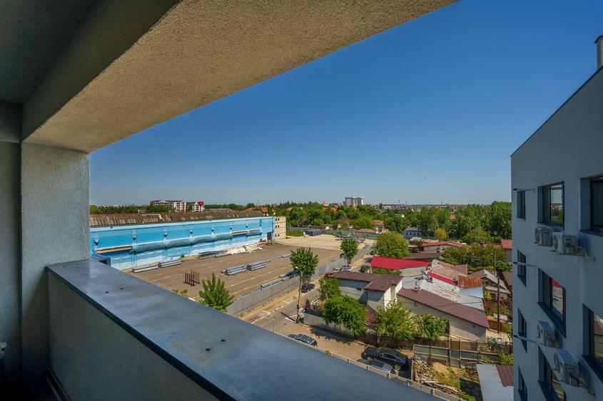 Penthouse cu 2 camere decomandat, mobilat în Apărătorii Patriei