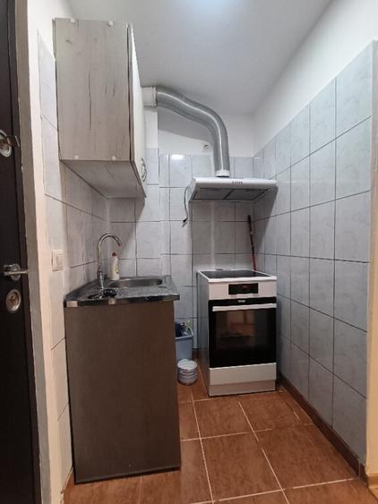 Garsonieră, mobilată în Bartolomeu