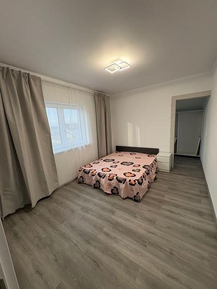 Casă cu 4 camere cu Teren 560 Mp în Giarmata