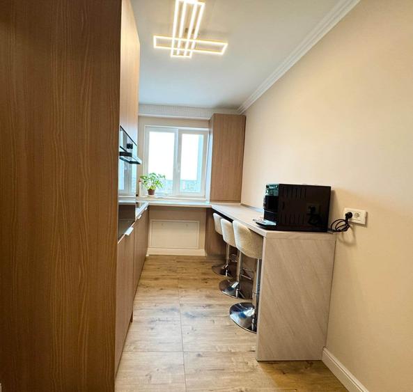 Apartament cu 2 camere decomandat în Podu Roș