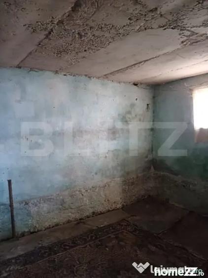 Casa renovabila de vanzare, cu 2 camere, 97 mp, zona Poiana - 6