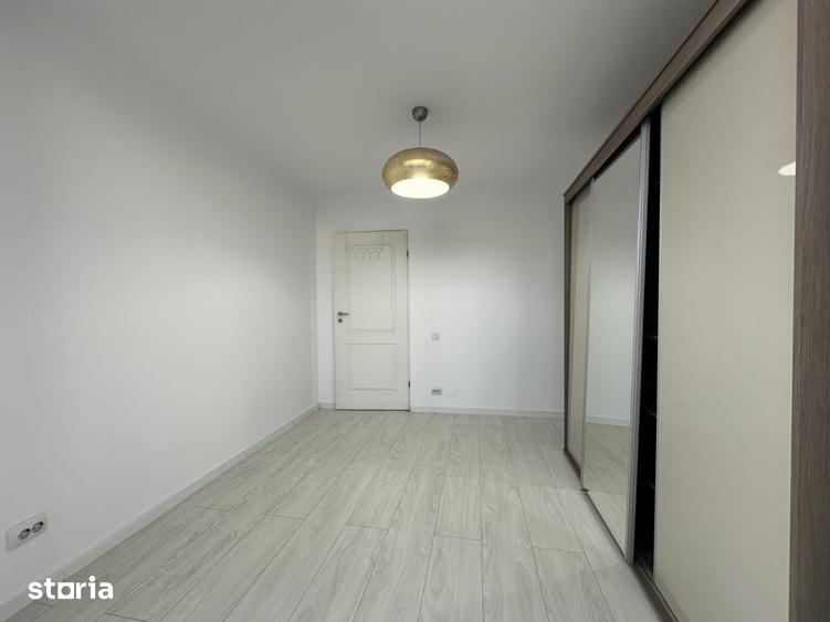 Apartament cu 3 camere semidecomandat în Ultracentral