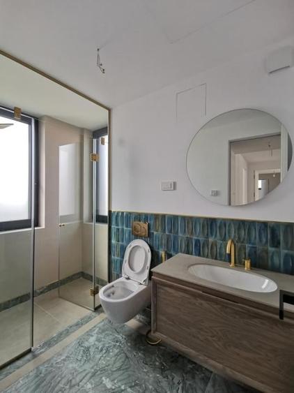 Casă individuală cu 4 camere cu Teren 500 Mp în Central