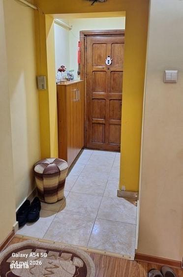 Se vinde Apartament 3 camere Prundu. - 2