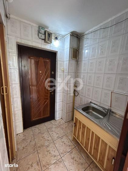 Garsonieră semidecomandată în Războieni