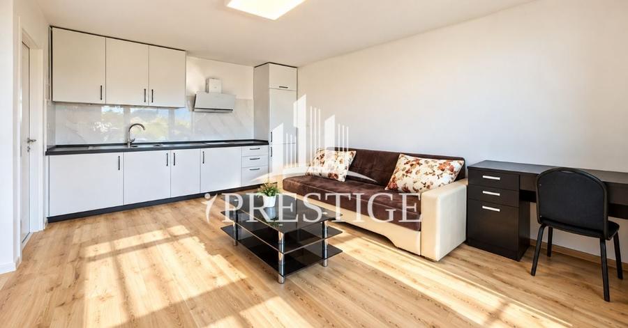 Apartament cu 2 camere decomandat în Orașul de Jos