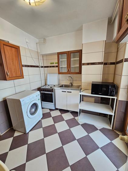 Garsonieră decomandată, mobilată în Calea Plevnei