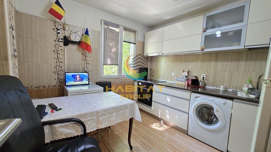 Apartament cu 2 camere decomandat, mobilat în Brâncoveanu