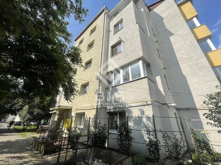 Garsonieră decomandată în Central