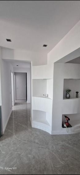 Apartament cu 3 camere decomandat în Ultracentral