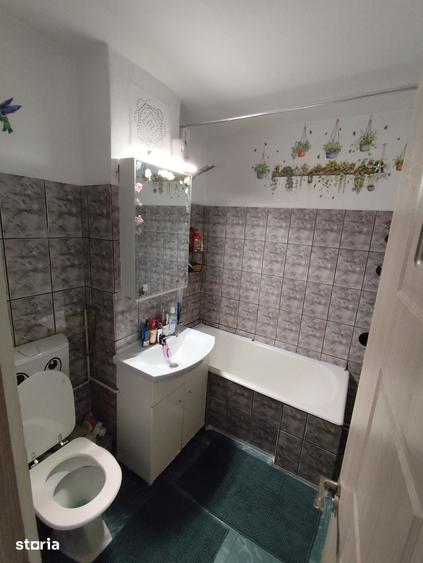 Apartament cu 3 camere decomandat în Tilișca