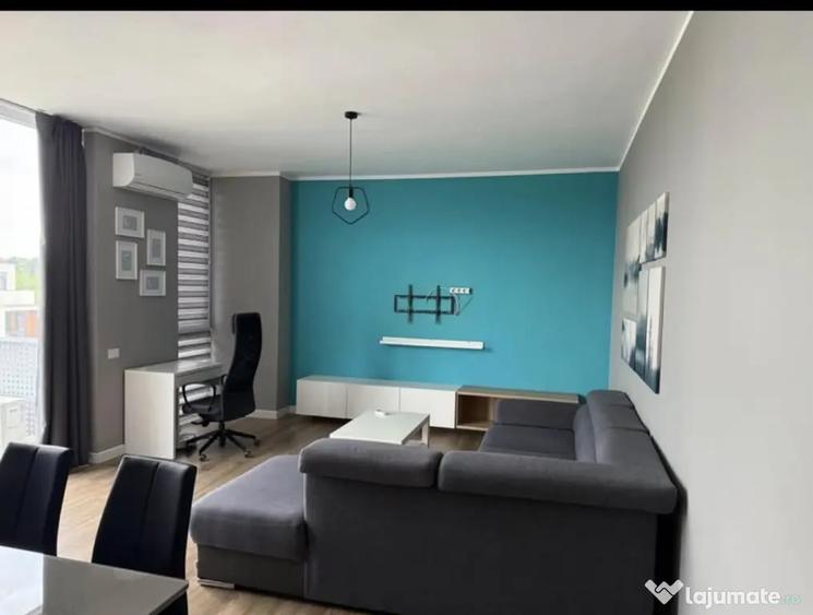 Apartament cu 2 camere semidecomandat în Lipovei