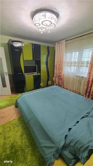 Apartament cu 3 camere decomandat în Unirii Nord