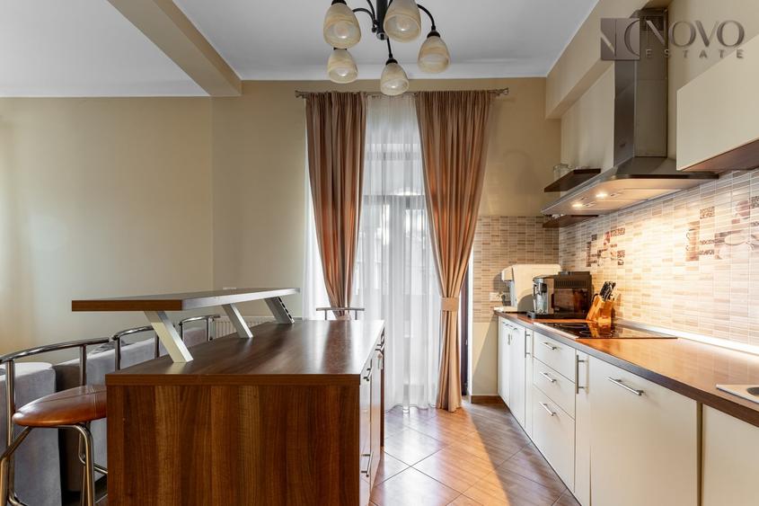 Duplex cu 7 camere cu Canalizare în Ferdinand