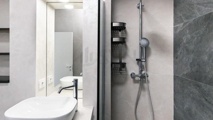 Apartament cu 2 camere decomandat, mobilat în Sisești