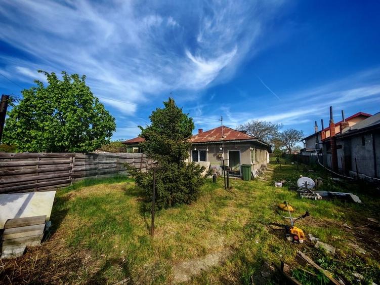 Casă cu 3 camere în Ultracentral