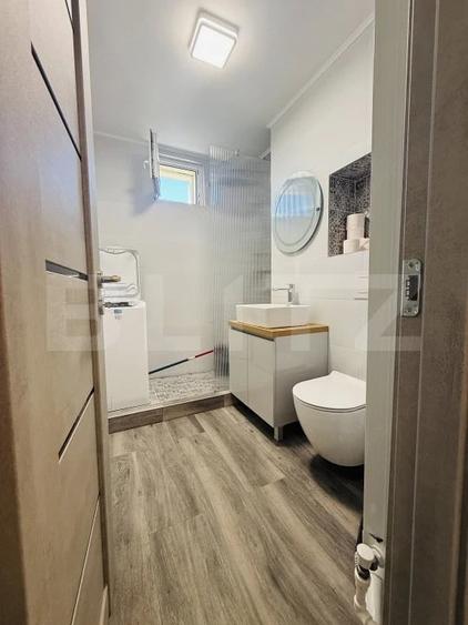 Apartament cu 2 camere decomandat în Tractorul
