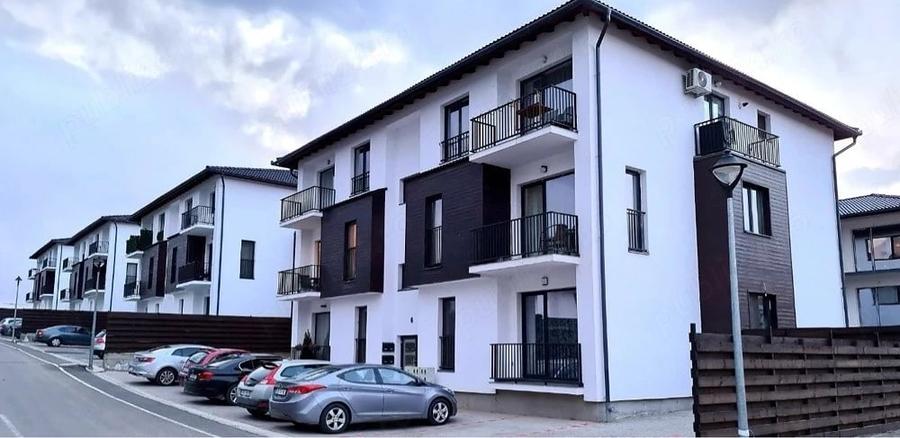 Apartament cu 3 camere decomandat în Șelimbăr