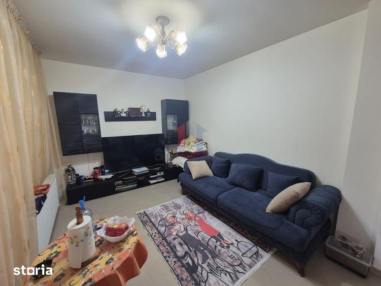 Casă cu 6 camere cu Teren 238 Mp în Central