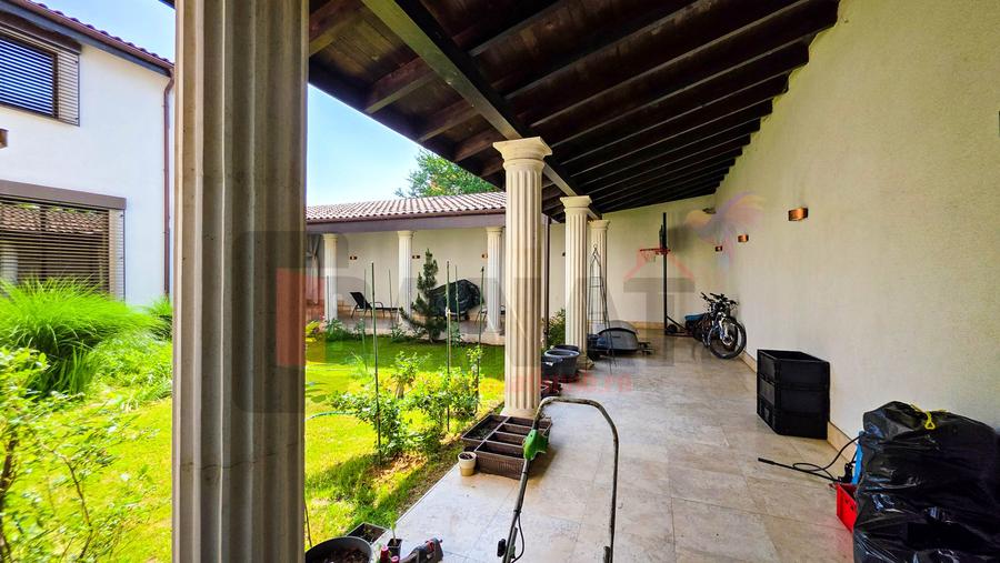 Casă cu 6 camere cu Canalizare în Calea Dumbrăvii