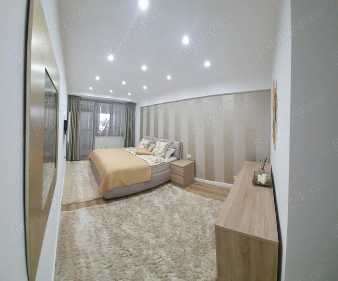 Apartament cu 3 camere decomandat în Vest